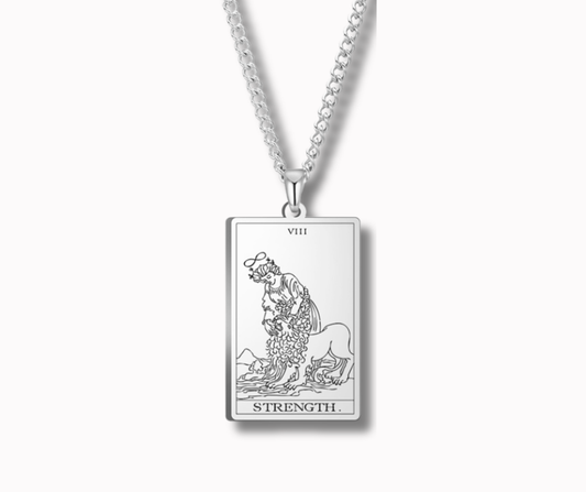 STRENGTH – Tame chaos through gentle courage