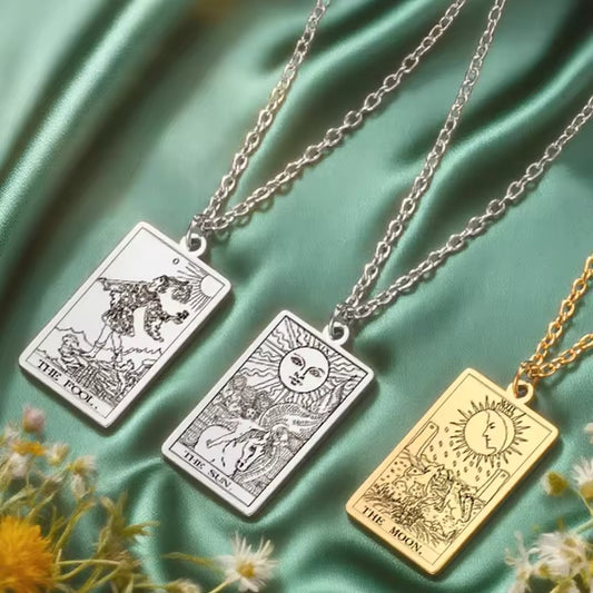 LET THE TAROT CHOOSE YOUR SPIRITUAL ANCHOR - Iconic Collection