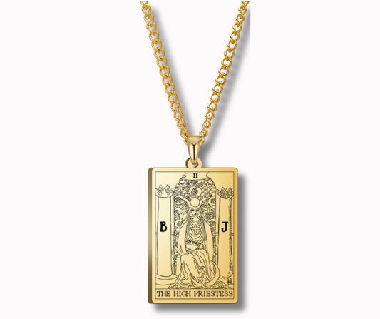 THE HIGH PRIESTESS – Listen to the whispers within